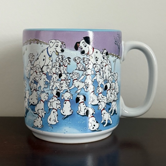 Disney Villain 101 Dalmatians Movie Vintage Collectible Coffee Mug - Picture 2 of 4